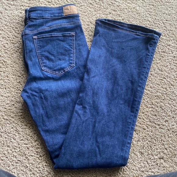American Eagle next level low rise kick bootcut jean - Picture 3 of 9
